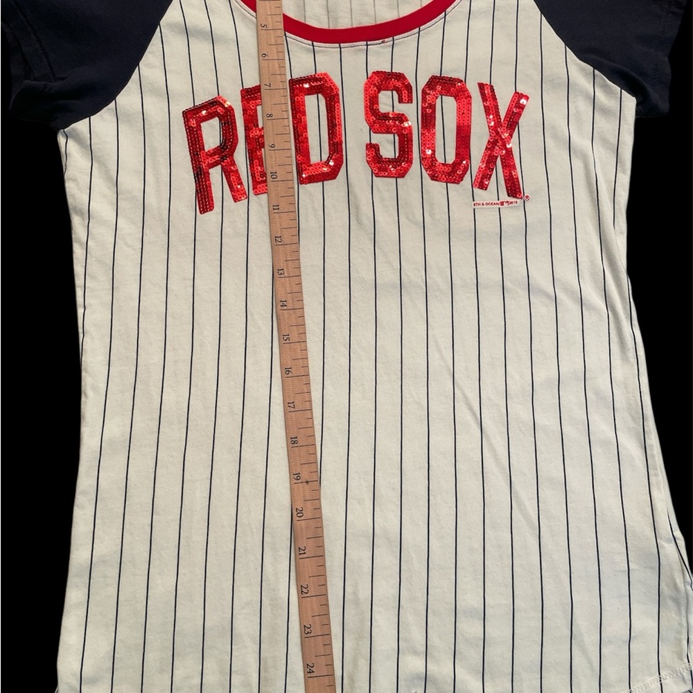 Woman’s Red Sox Navy and White T-Shirt - Picture 5 of 8